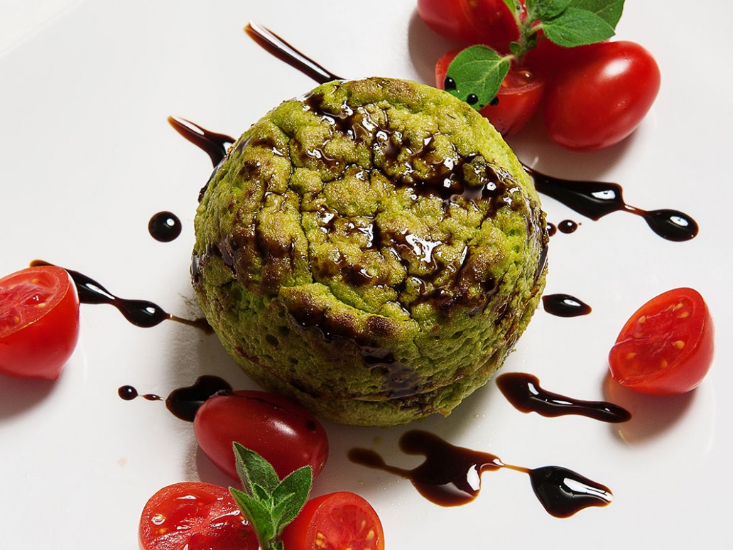 Antipasto a base di Tortino di zucchine all'aceto balsamico di modena IGP